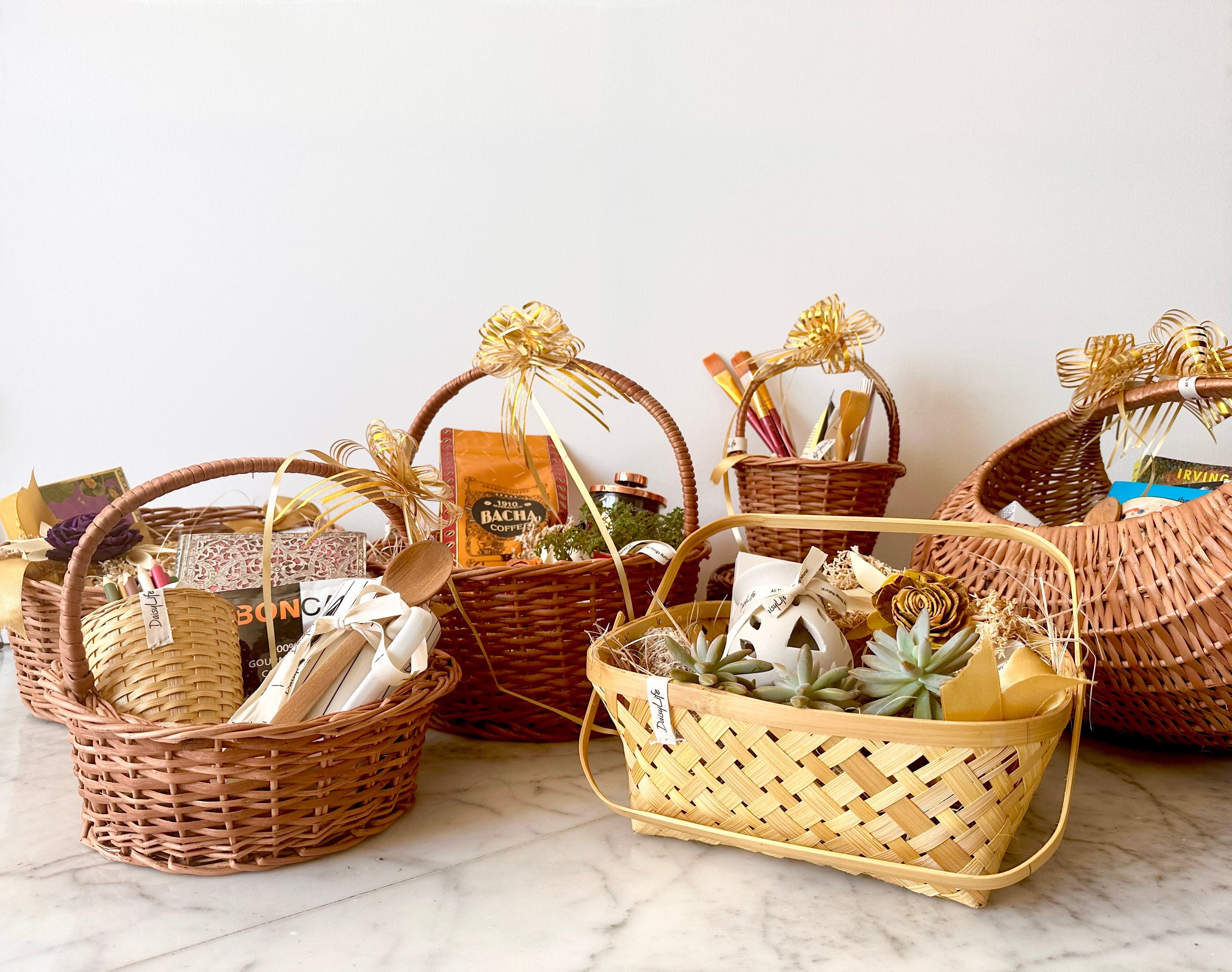 Surreal gifting starts here: Meet our all-natural basket hampers